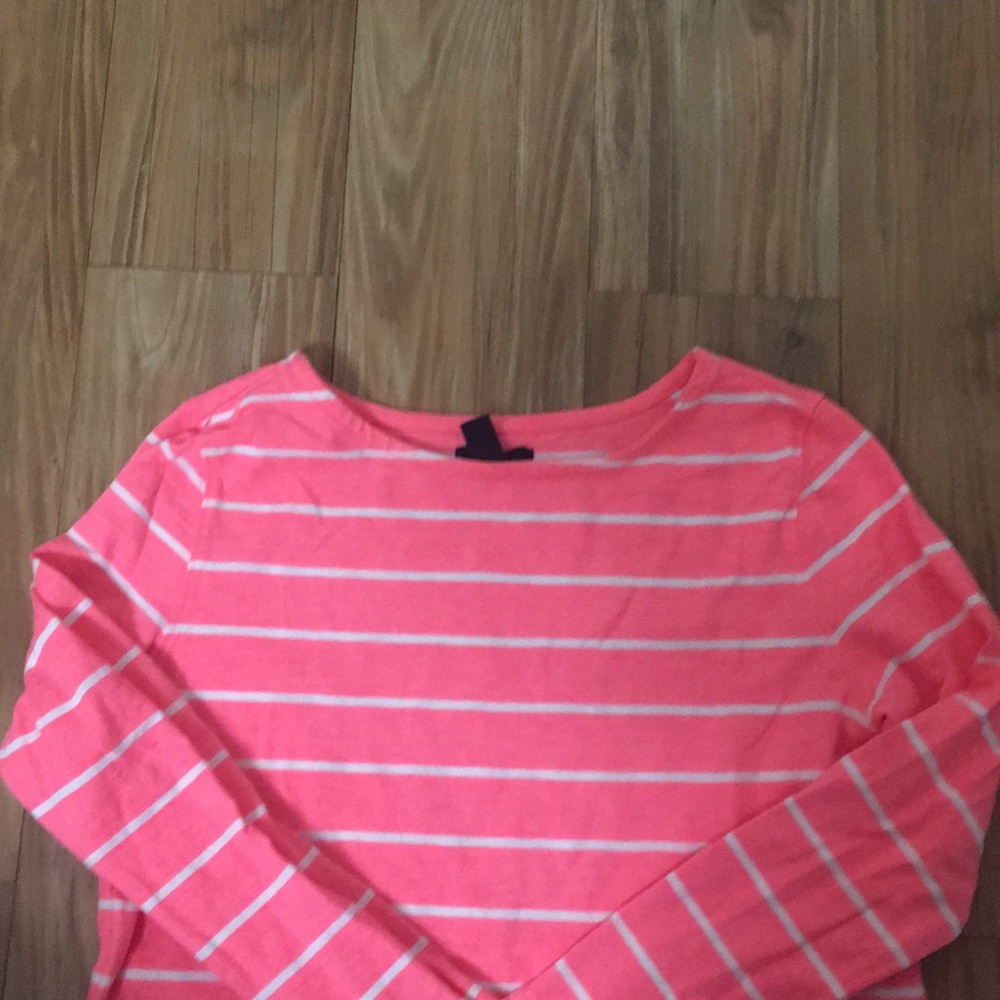 Shirt - Picture 2 of 3